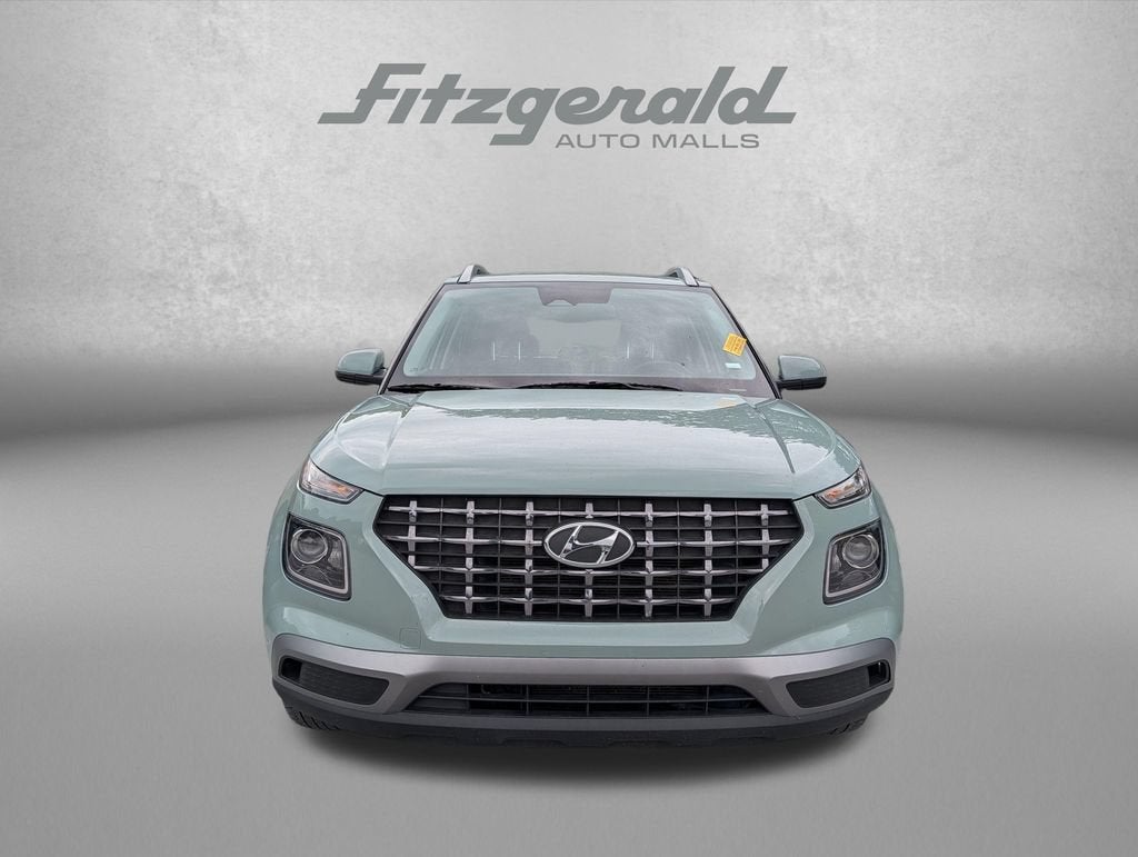 2025 Hyundai VENUE SEL