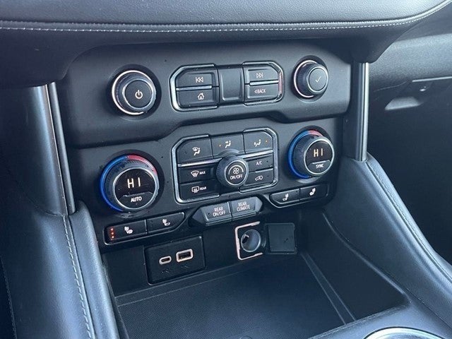 2022 Chevrolet Suburban LT