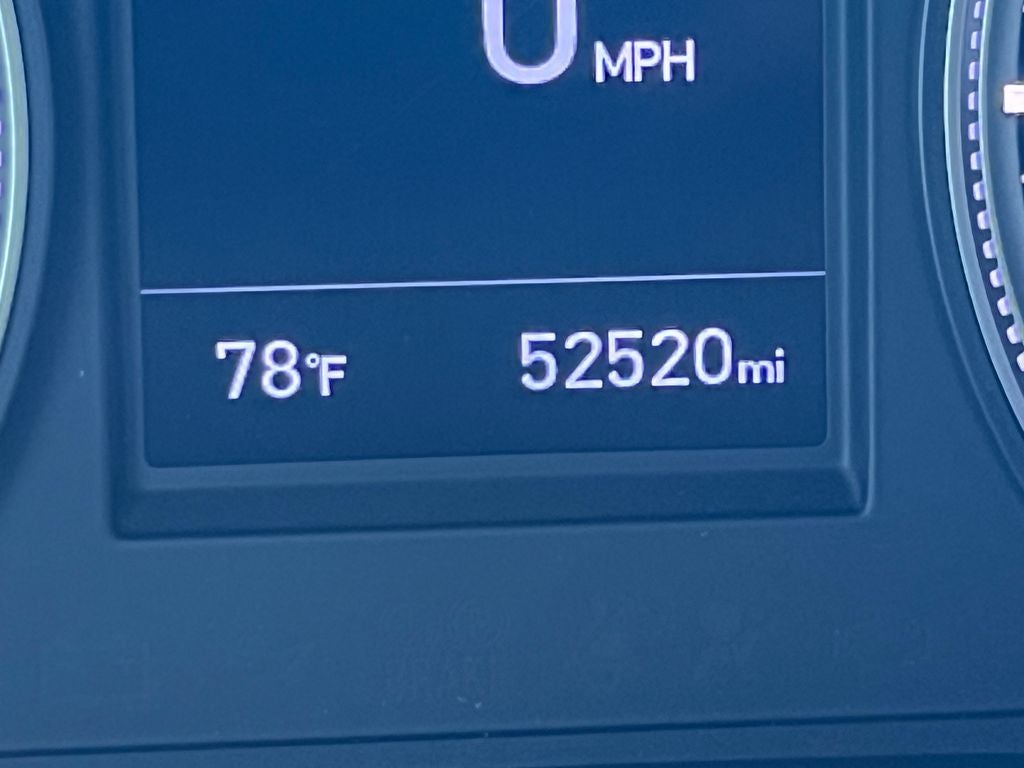 2019 Hyundai SANTA FE SE