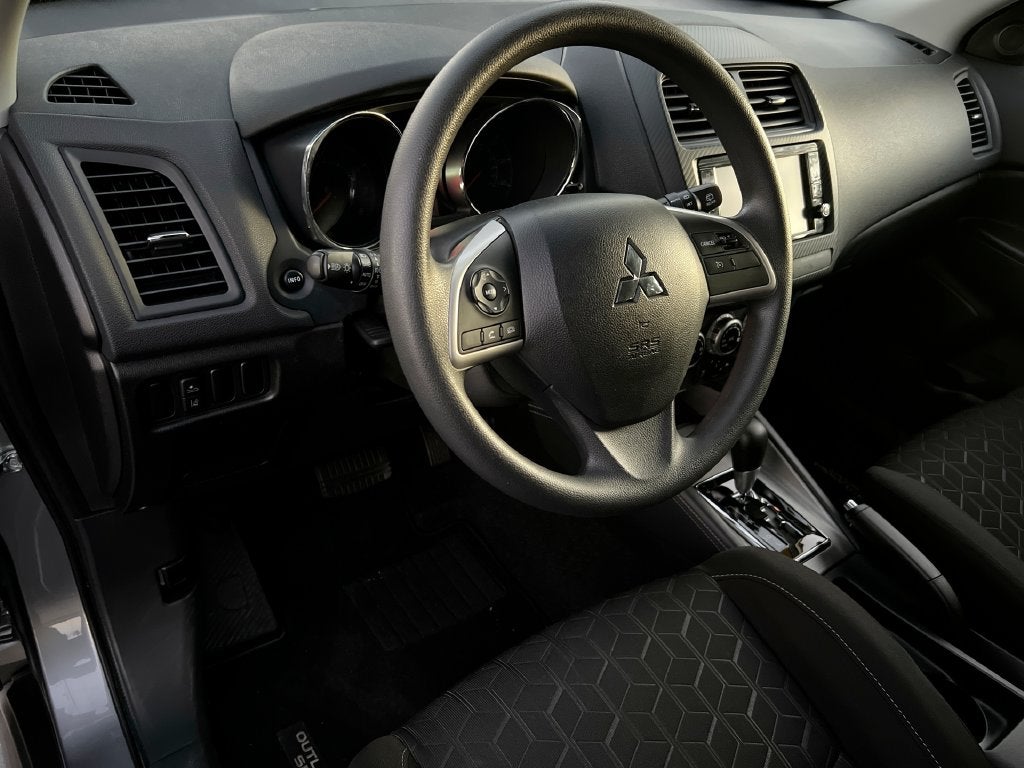 2025 Mitsubishi Outlander Sport 2.0 ES