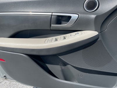 2022 Hyundai SONATA SEL