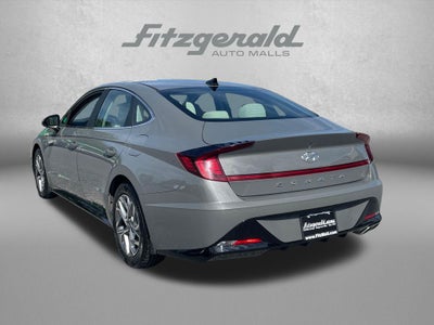 2022 Hyundai SONATA SEL