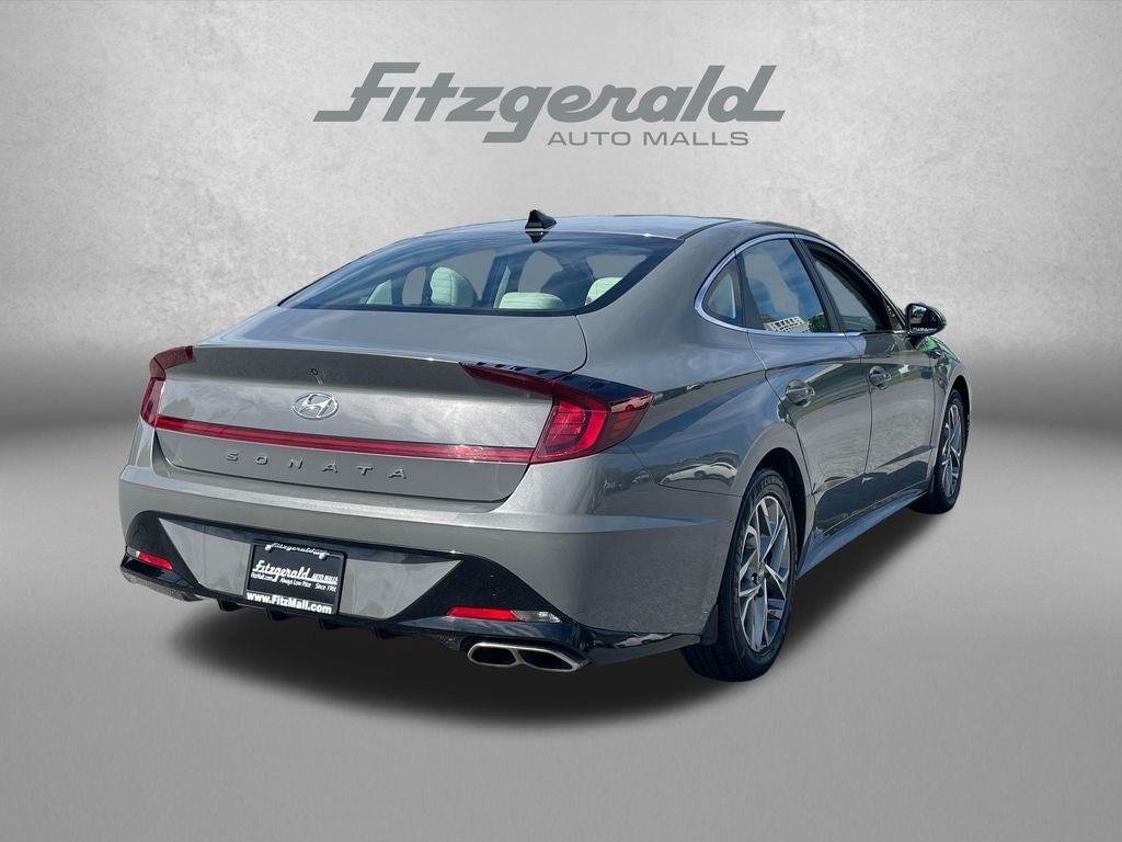 2022 Hyundai SONATA SEL