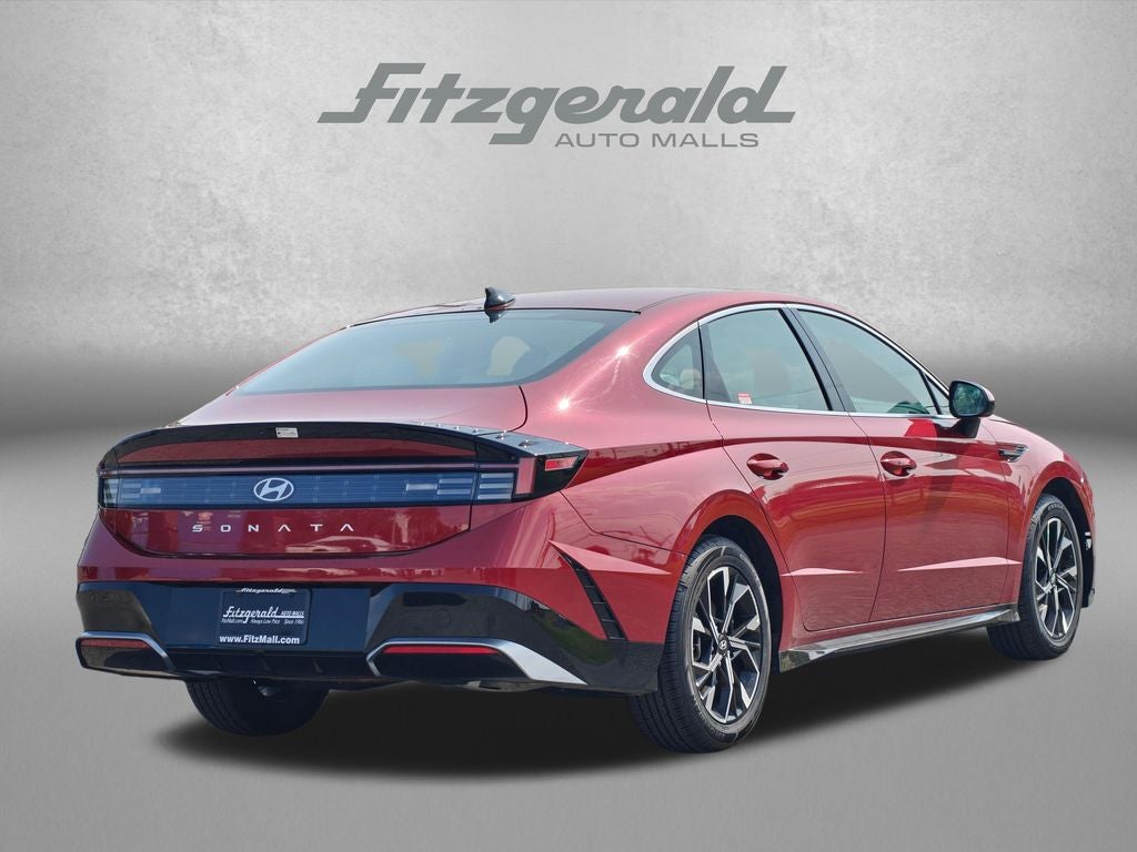 2025 Hyundai SONATA SEL