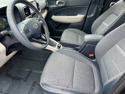 2025 Hyundai VENUE Limited