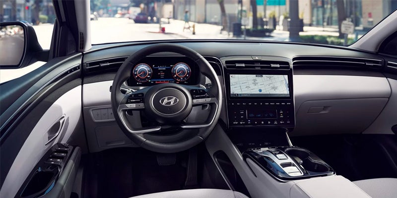Hyundai Tucson steering wheel and dashboard view